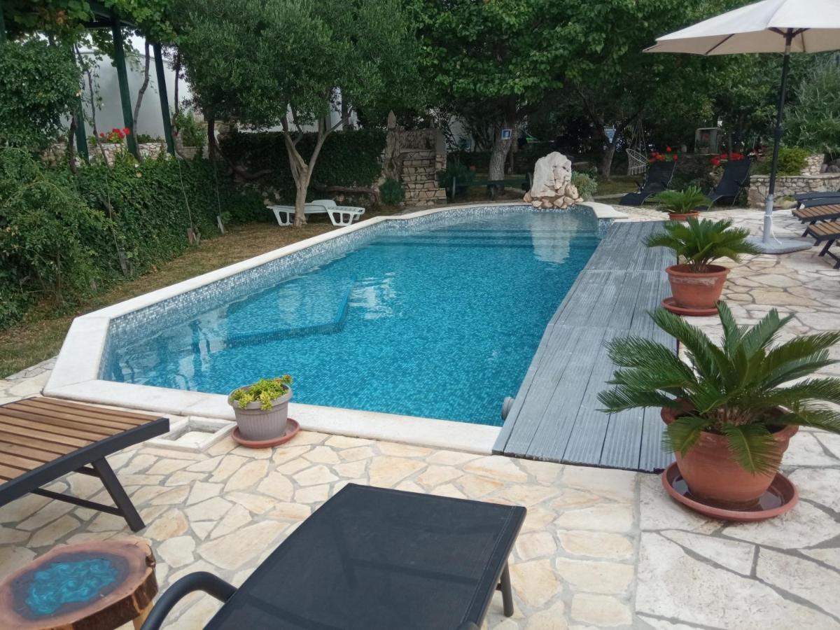 Katy&Mladen 1 Apartment บัชกา ภายนอก รูปภาพ