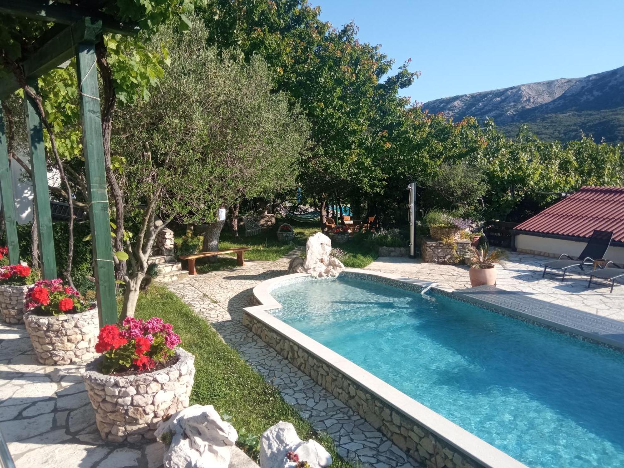 Katy&Mladen 1 Apartment บัชกา ภายนอก รูปภาพ